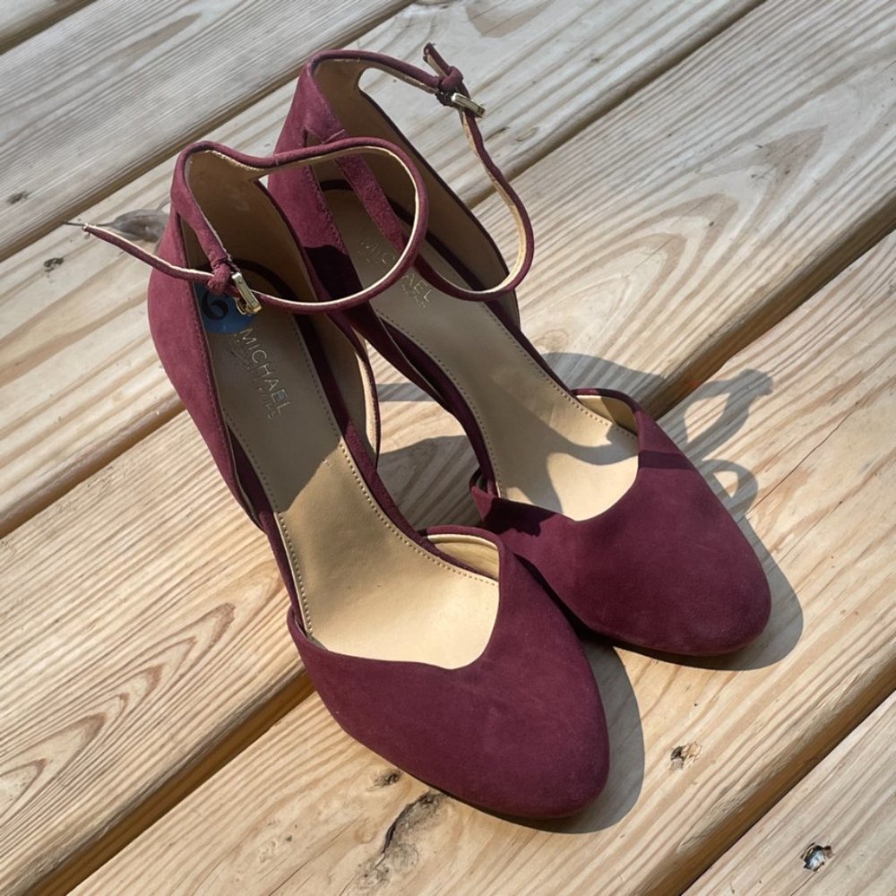Michael Kors  Georgia Merlot Ankle Strap Heels Size 6.5M